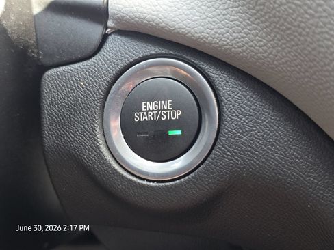 Used 2024 Chevrolet Equinox LS FWD image 26