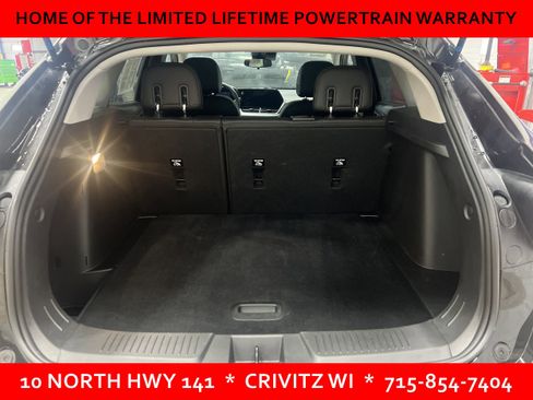 Used 2024 Chevrolet Trax LT w/ Driver Confidence Package image 4