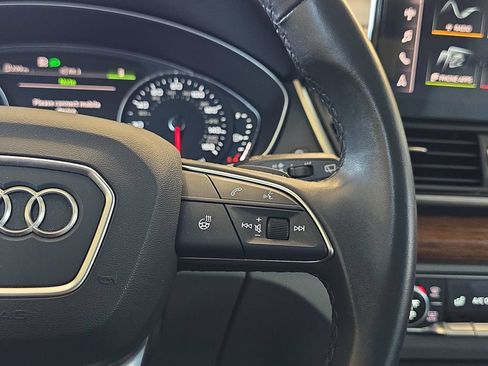 Used 2023 Audi Q5 2.0T Premium w/ Convenience Package AWD/4WD image 21