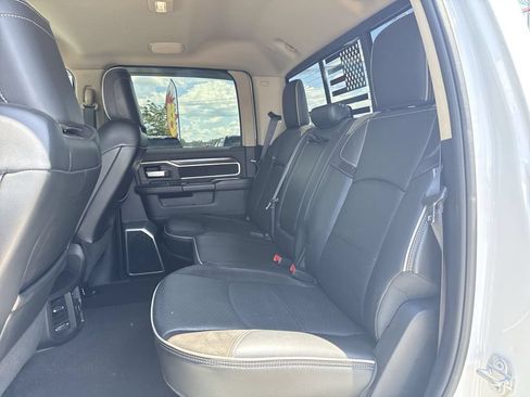 Used 2022 RAM 2500 Laramie AWD/4WD image 19