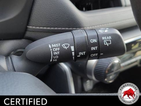 Used 2024 Toyota RAV4 XLE FWD image 31