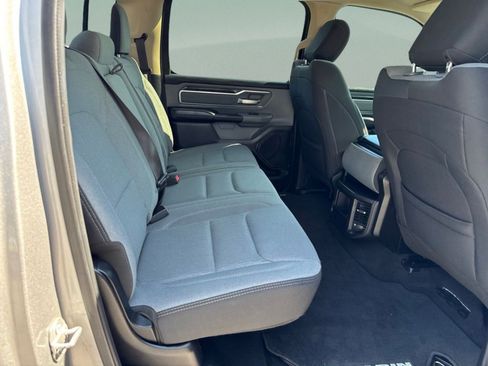 Used 2019 RAM 1500 Big Horn RWD image 25