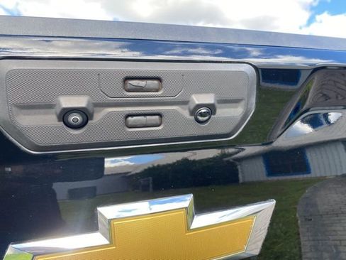 Certified 2022 Chevrolet Silverado 1500 Custom image 47