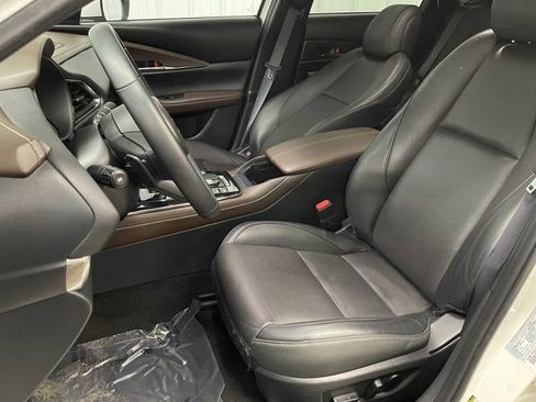 Used 2021 MAZDA CX-30 AWD 2.5 S w/ Premium Package image 16