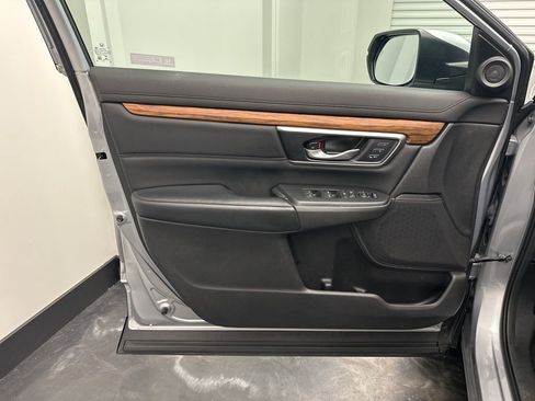 Used 2020 Honda CR-V EX-L image 16