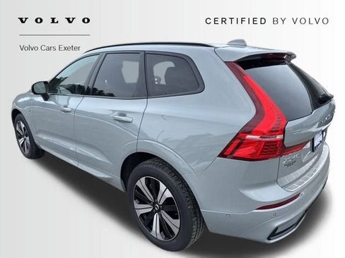 Certified 2025 Volvo XC60 T8 Plus w/ Protection Package Premier image 8
