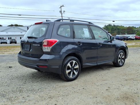 Used 2018 Subaru Forester 2.5i w/ Alloy Wheel Package AWD/4WD image 5