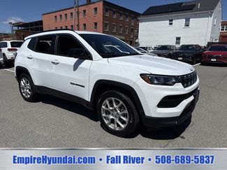 Used 2023 Jeep Compass Latitude w/ Sun and Sound Group AWD/4WD video 2