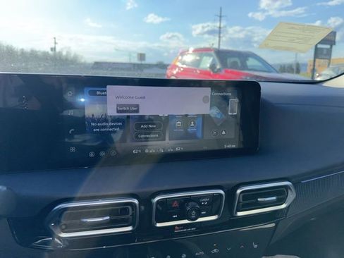 New 2026 Nissan Sentra SL w/ Floor Mat Package FWD image 15