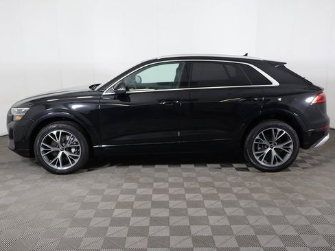 Used 2024 Audi Q8 Premium Plus image 19