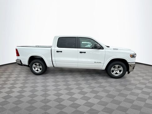 Used 2025 RAM 1500 Big Horn RWD image 9