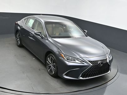 New 2025 Lexus ES 350 w/ Premium Package