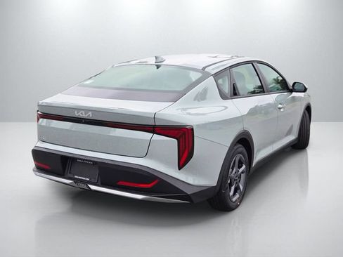 New 2026 Kia K4 FWD image 6