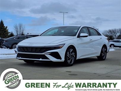 Certified 2025 Hyundai Elantra SEL