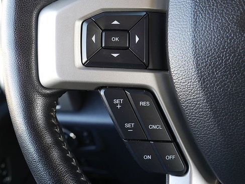 Used 2022 Ford F250 Lariat w/ Lariat Value Package image 31