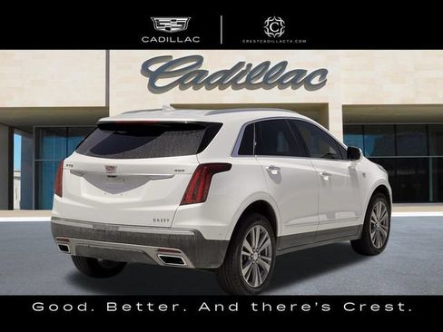 Used 2025 Cadillac XT5 Premium Luxury w/ Technology Package FWD image 3