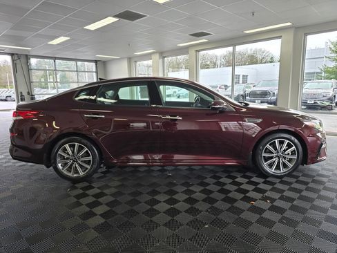 Used 2019 Kia Optima EX w/ EX Premium Package image 2