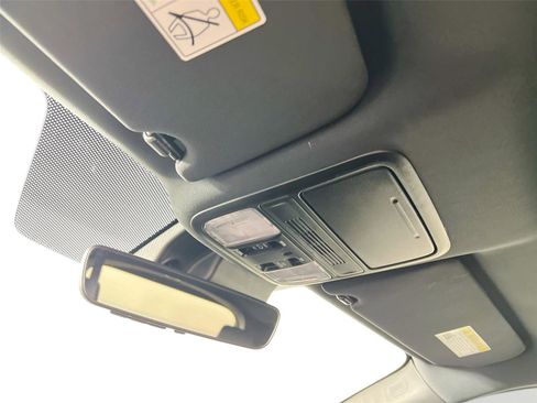 Used 2023 Honda Passport EX-L image 11