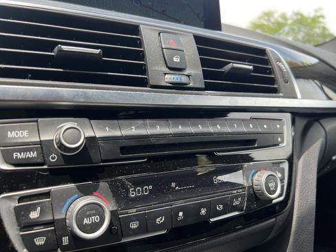 Used 2016 BMW 328i xDrive Sedan AWD/4WD image 28