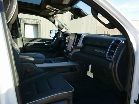New 2026 RAM 1500 Laramie w/ Laramie Southwest Edition AWD/4WD image 14