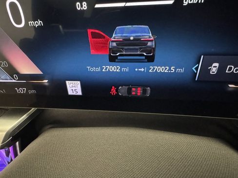 Used 2025 BMW 740i xDrive image 18