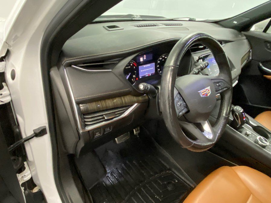 Used 2019 Cadillac XT4 Sport AWD/4WD image 35