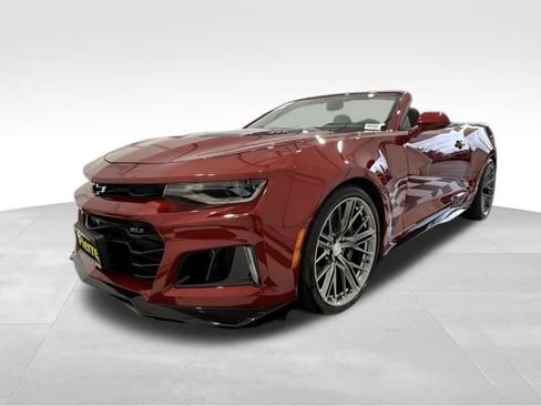Used 2022 Chevrolet Camaro ZL1 image 1