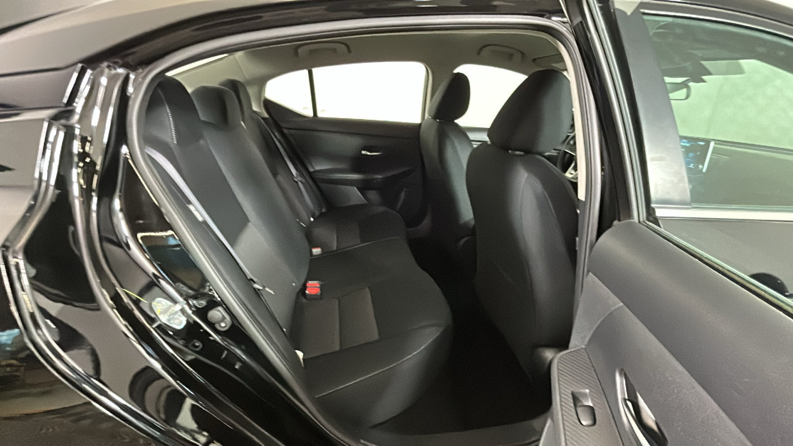 Used 2023 Nissan Sentra SV w/ All-Weather Package FWD image 35
