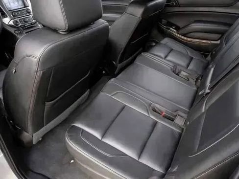 Used 2019 Chevrolet Suburban LT AWD/4WD image 49