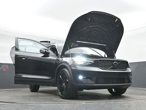 New 2026 Volvo XC40 B5 Ultra w/ Protection Package Premier AWD/4WD image 55