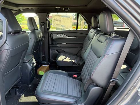 New 2026 Ford Explorer ST-Line AWD/4WD image 13