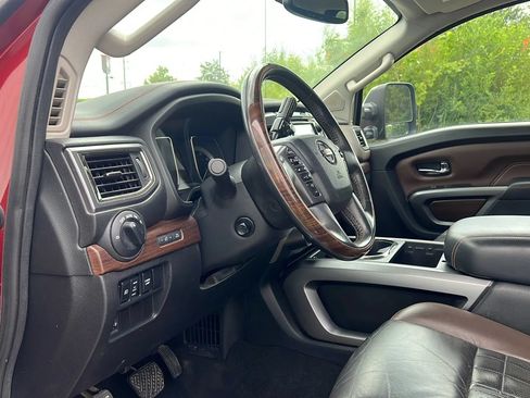 Used 2016 Nissan Titan Platinum Reserve AWD/4WD image 12