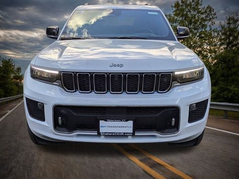 New 2025 Jeep Grand Cherokee L Overland w/ Advanced Protech Group III image 8