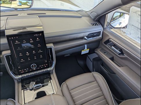 New 2026 GMC Yukon XL Denali Ultimate AWD/4WD image 22