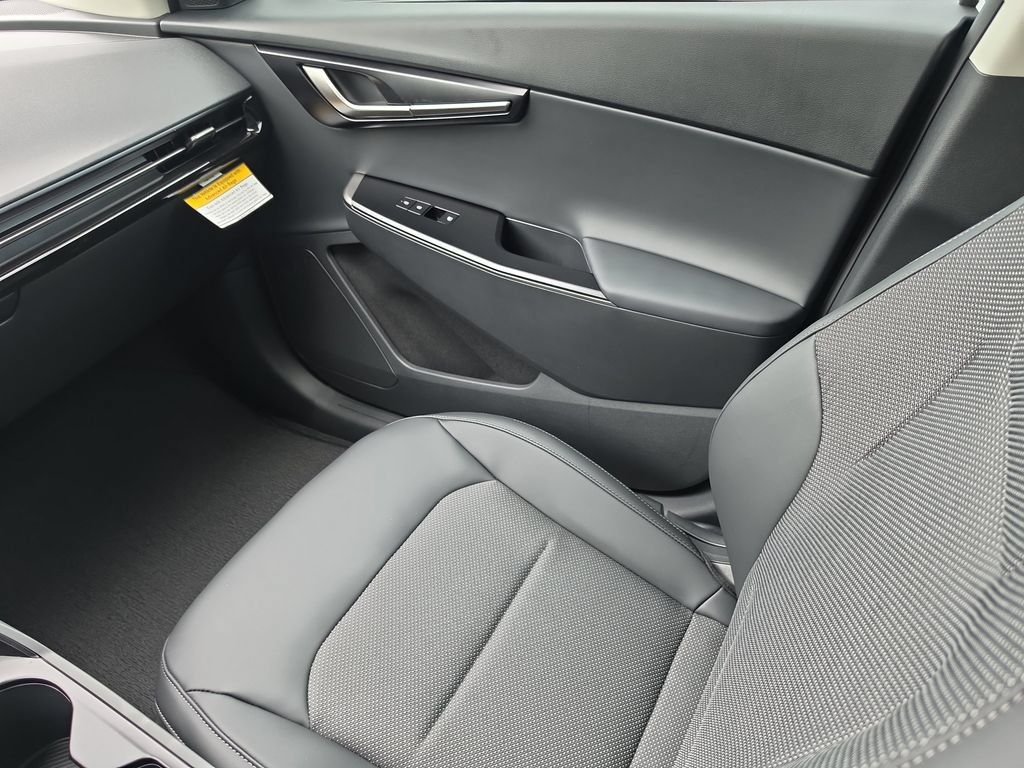 New 2026 Kia EV6 Light RWD image 15