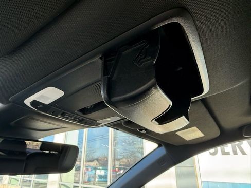 Used 2023 Honda CR-V Sport Touring image 28