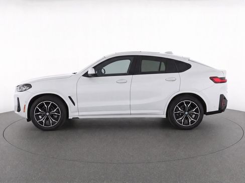 Used 2024 BMW X4 xDrive30i w/ Premium Package AWD/4WD image 6
