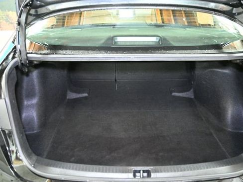 Used 2023 Toyota Corolla LE image 46