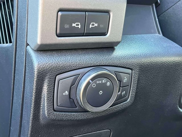 Used 2020 Ford F150 Raptor w/ Equipment Group 802A Luxury AWD/4WD image 25