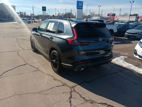 Used 2025 Honda CR-V Sport-L image 6