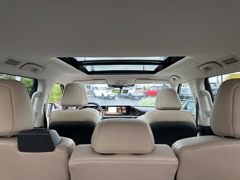 Certified 2026 INFINITI QX80 Pure w/ Cargo Package AWD/4WD image 38