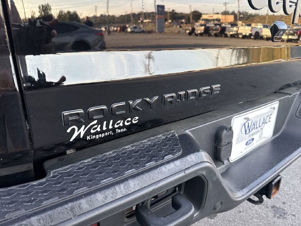 Used 2021 Jeep Gladiator Sport AWD/4WD image 6