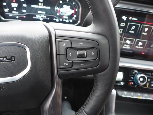 Used 2025 GMC Sierra 3500 Denali Ultimate image 31