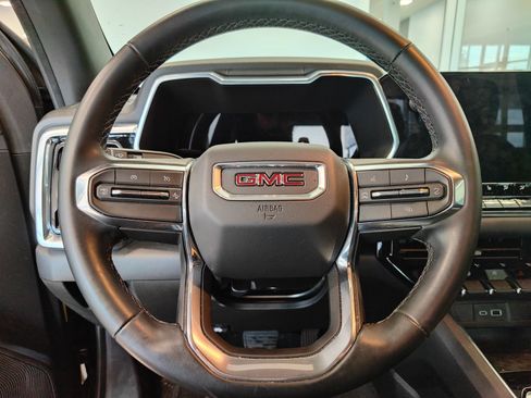 Used 2025 GMC Canyon Elevation w/ Convenience Package AWD/4WD image 12
