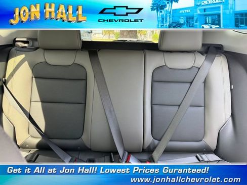 Used 2026 Chevrolet Trax ACTIV FWD image 21
