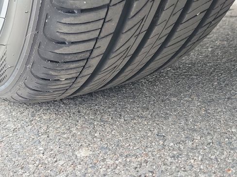 Certified 2025 Hyundai Elantra Sport image 31