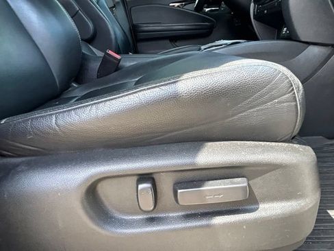 Used 2021 Honda Pilot Touring image 13