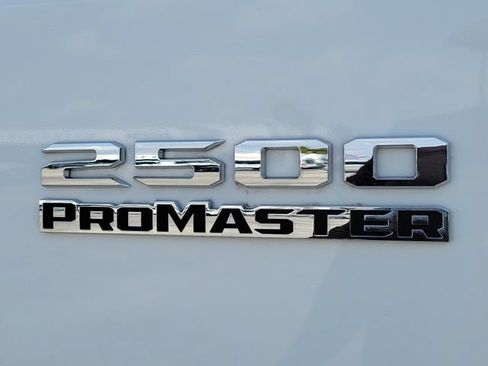 Used 2025 RAM ProMaster 2500 w/ Convenience Group FWD image 7