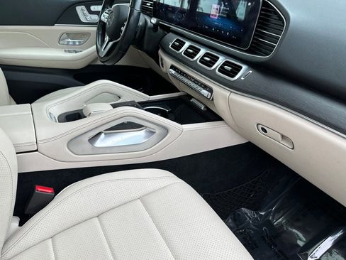 Used 2021 Mercedes-Benz GLE 350 4MATIC image 17