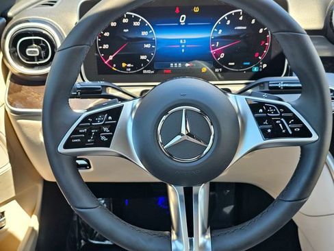 Used 2026 Mercedes-Benz C 300 4MATIC Sedan image 32